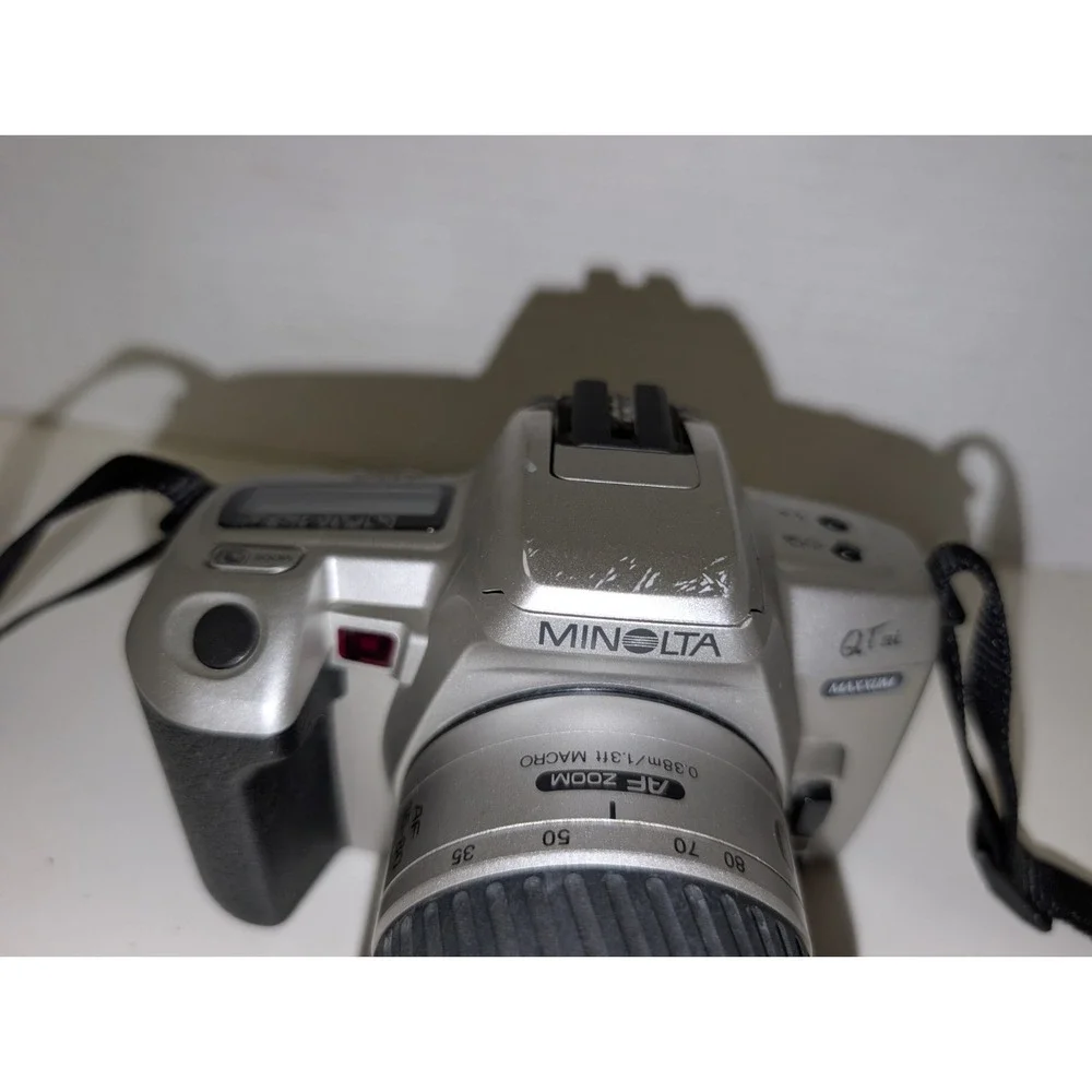 Minolta‎ Maxxum QTsi 35mm SLR Film Camera W Minolta AF Zoom 35-80mm Lens